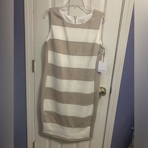 Beautiful slimming dress!